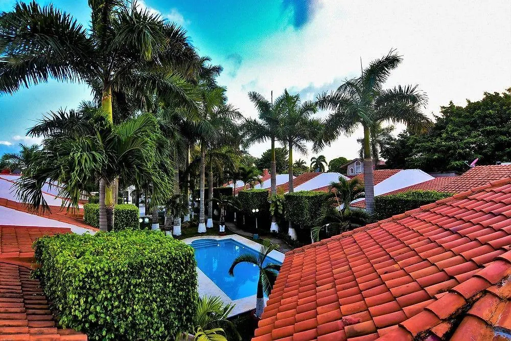 Tulipanes Cancún Villa