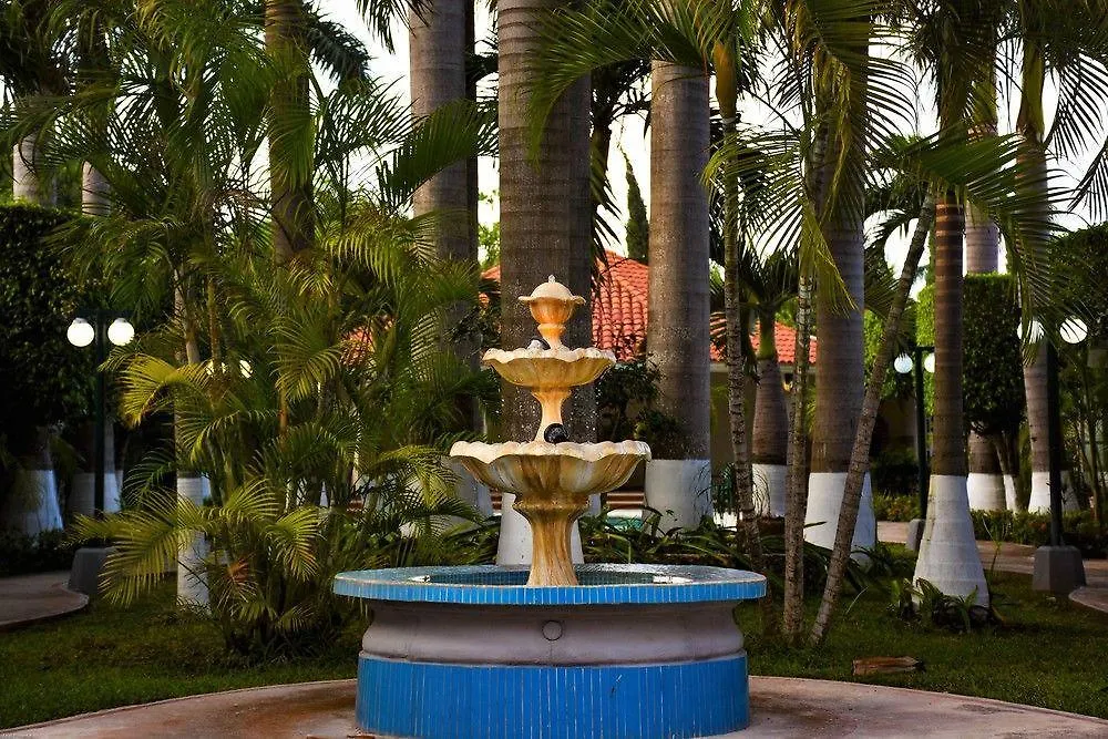 Tulipanes Cancún Villa